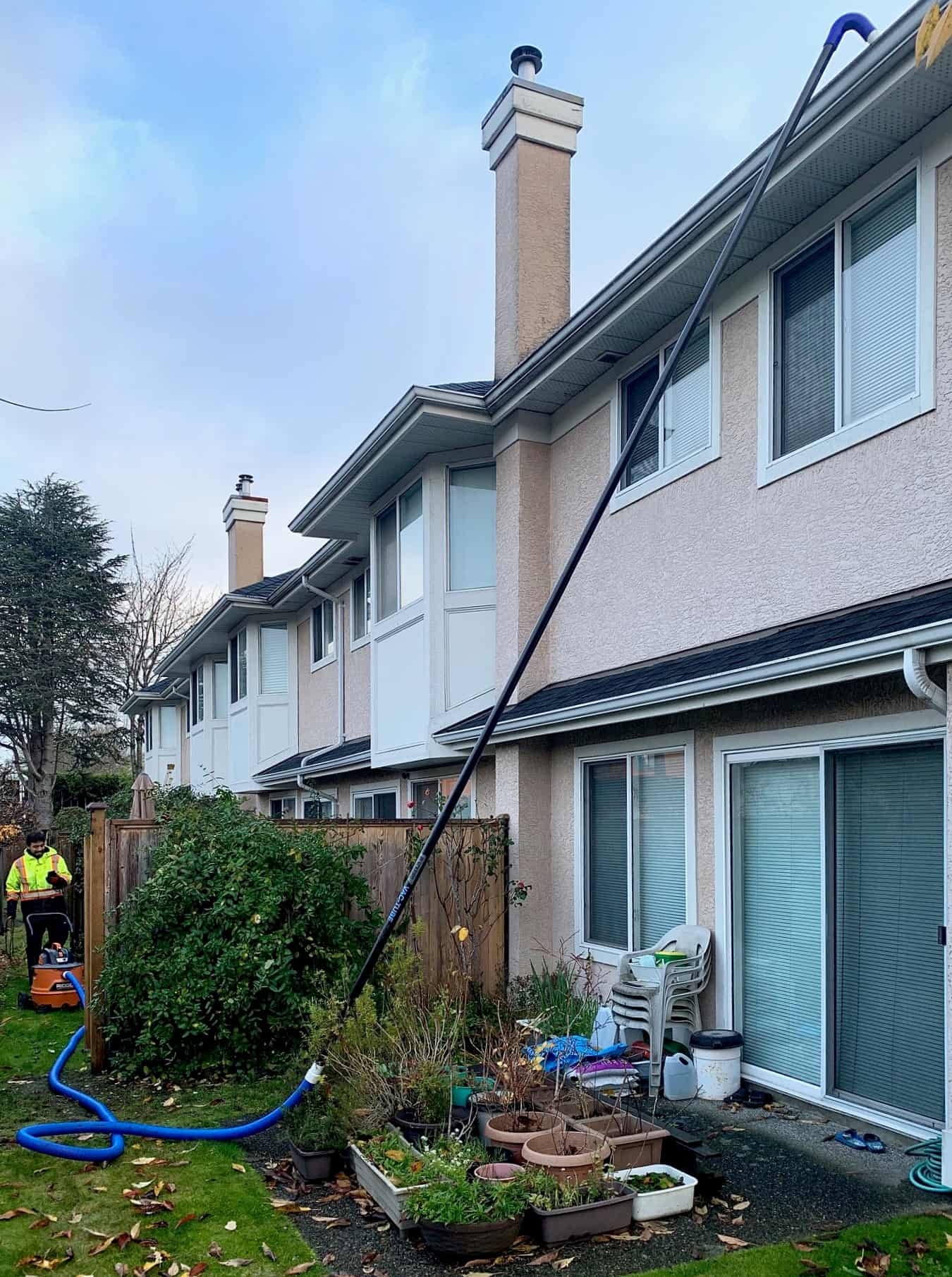 COMPOSITE CARBON FIBER GUTTER VACUUM TUBE KIT 25 FEET